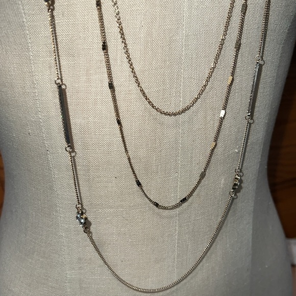 Gold Five Tiered Necklace. - Picture 6 of 7